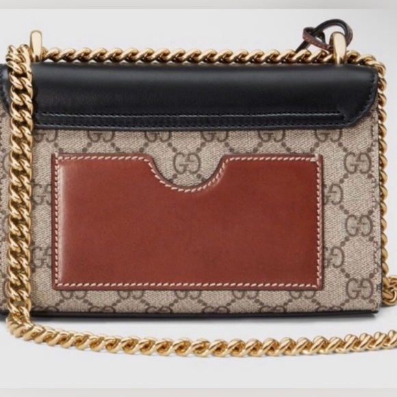 GUCCI Padlock medium GG shoulder bag. - Picture 4 of 7